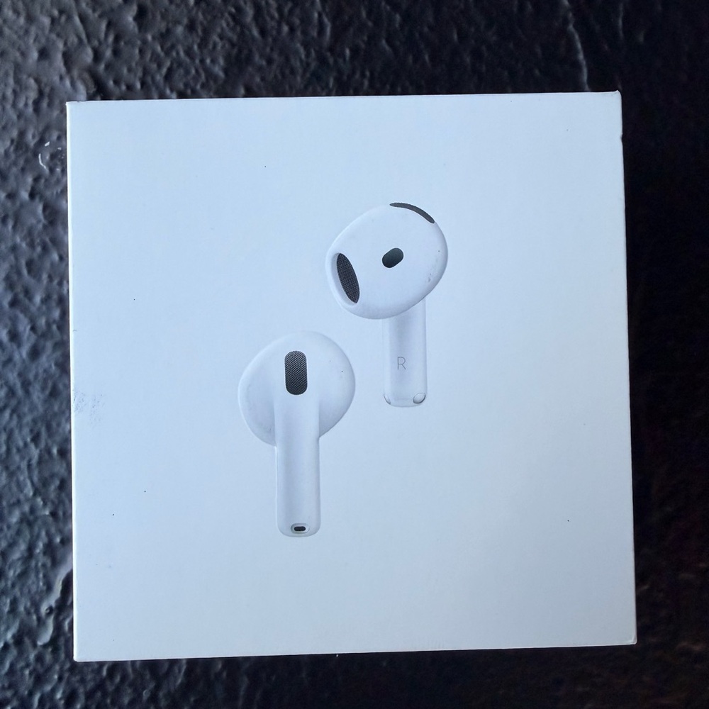 Apple AirPods 4 with Active Noise Cancellation